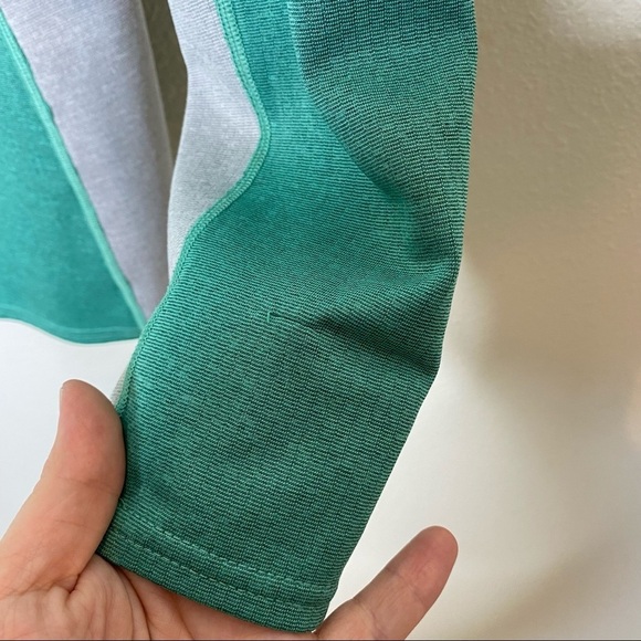 Patagonia mid weight capilene base layer pull over - Picture 6 of 10